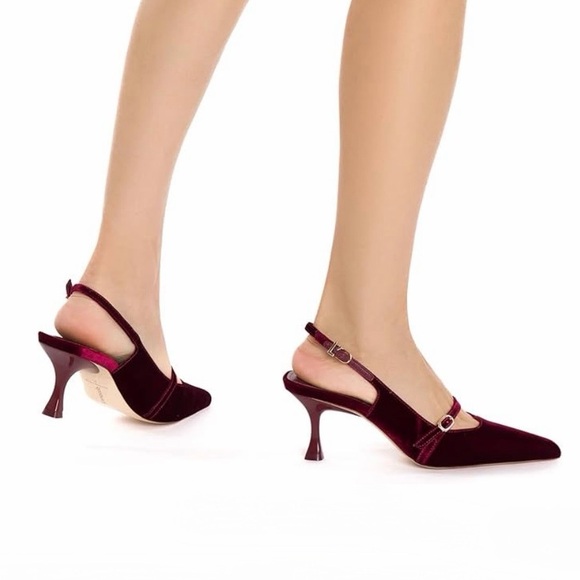Larroude Ines Pump in Wine Velvet - Picture 8 of 15